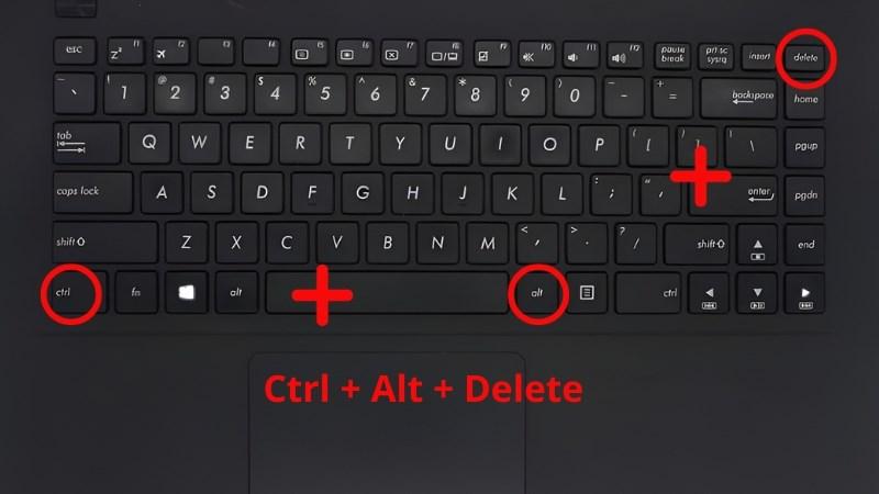 Dùng tổ hợp Ctrl + Alt + Delete để khắc phục máy tính bị đơ