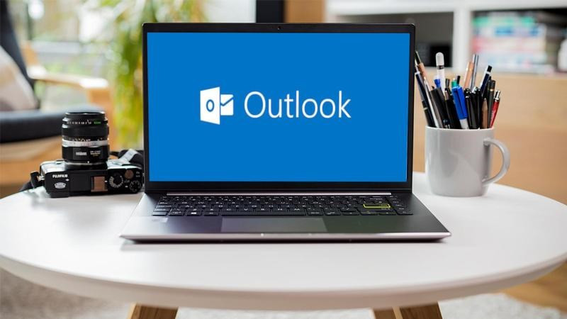 alt="Lưu trữ Outlook"