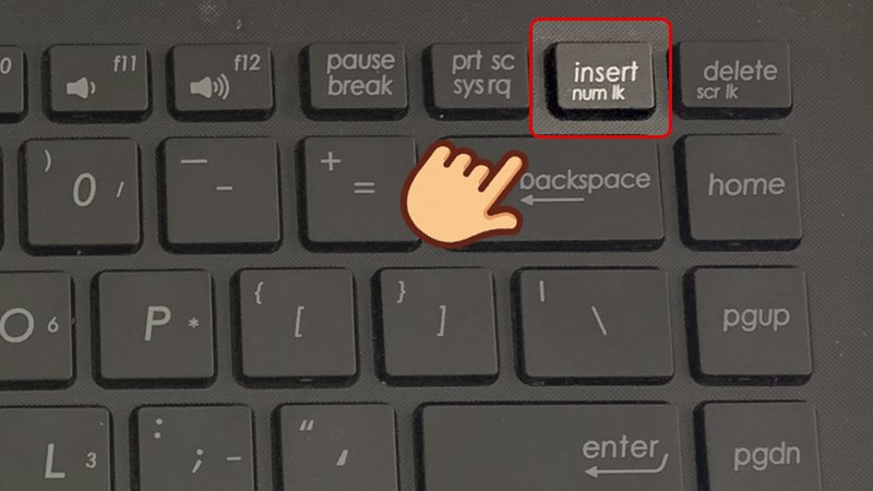 Nhấn phím Num Lk để tắt chức năng Numlock