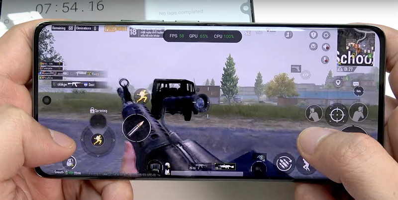 Realme 11 Pro chơi PUBG Mobile