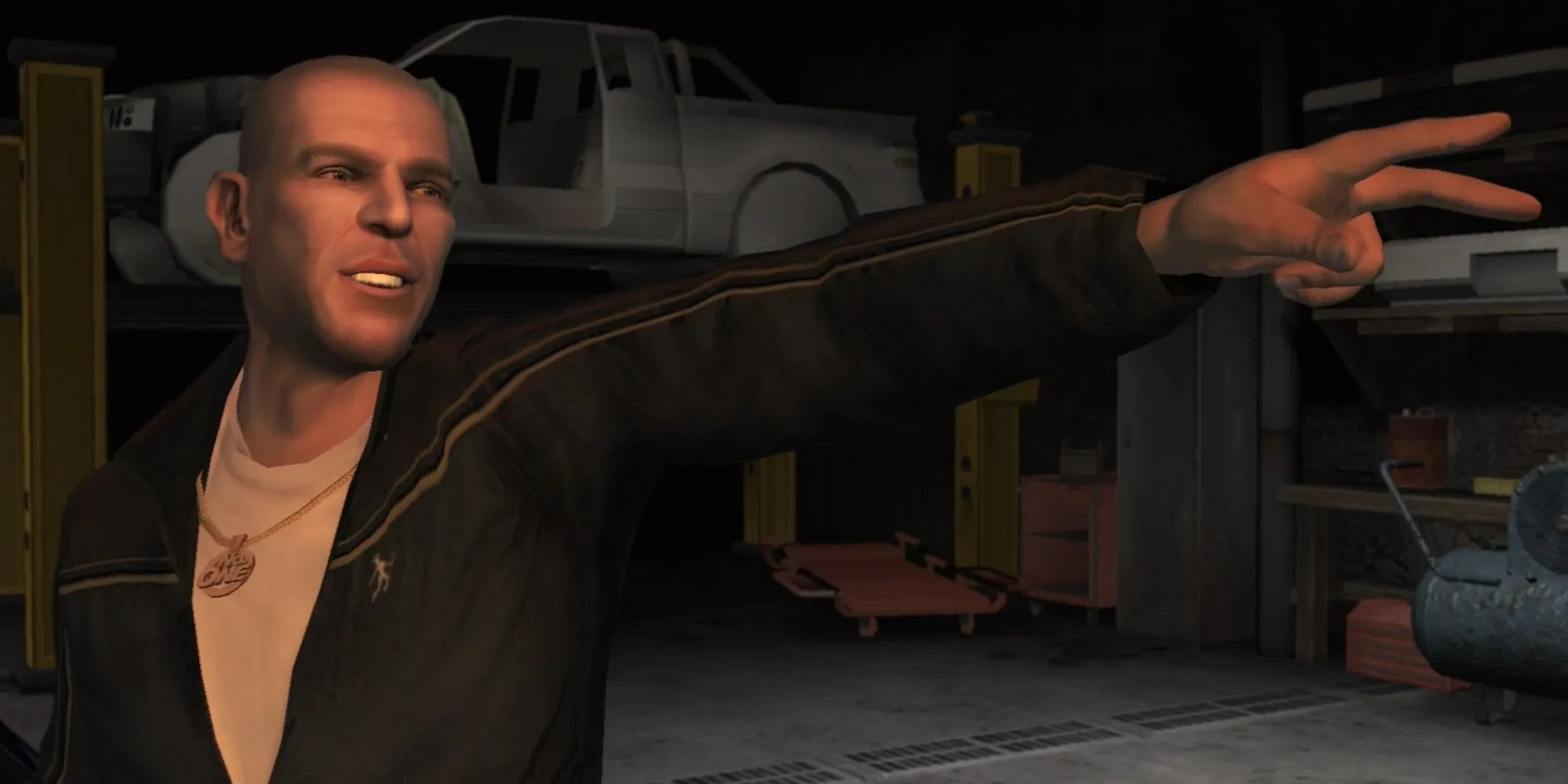 Brucie Kibbutz nhân vật cơ bắp trong GTA 4 đang khoe dáng