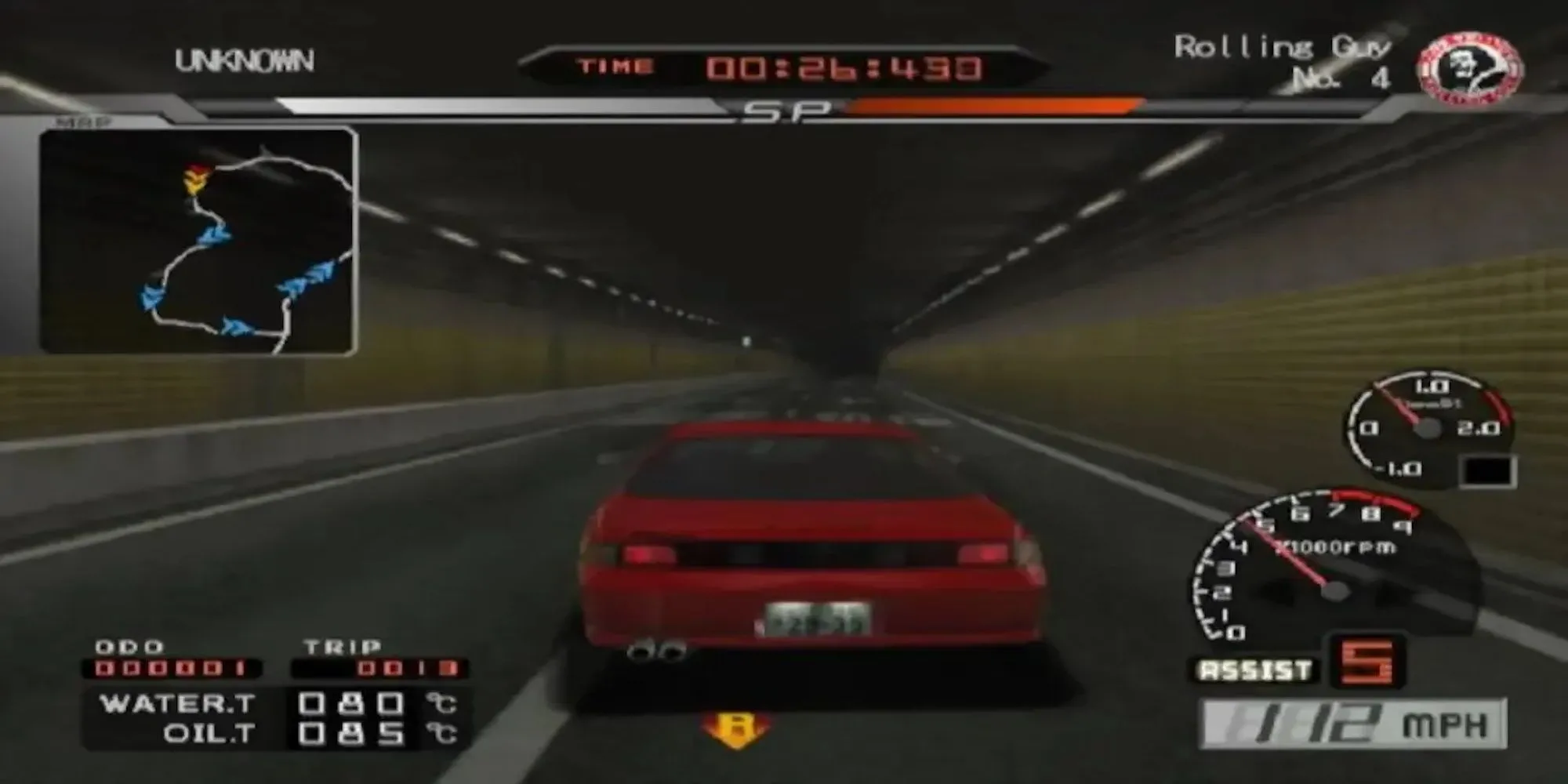 Chiếc xe đua thể thao màu vàng trong game Tokyo Xtreme Racer 3 đang lướt trên đường phố ban đêm