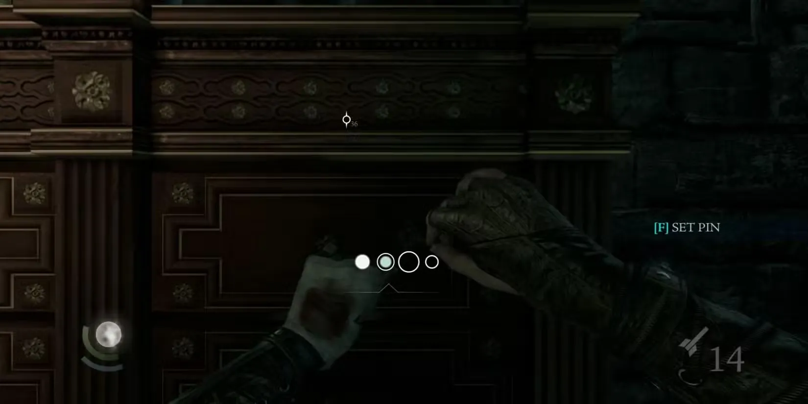 Garrett, nhân vật chính trong game Thief (2014), ẩn mình trong bóng tối, thể hiện lối chơi lén lút đặc trưng.