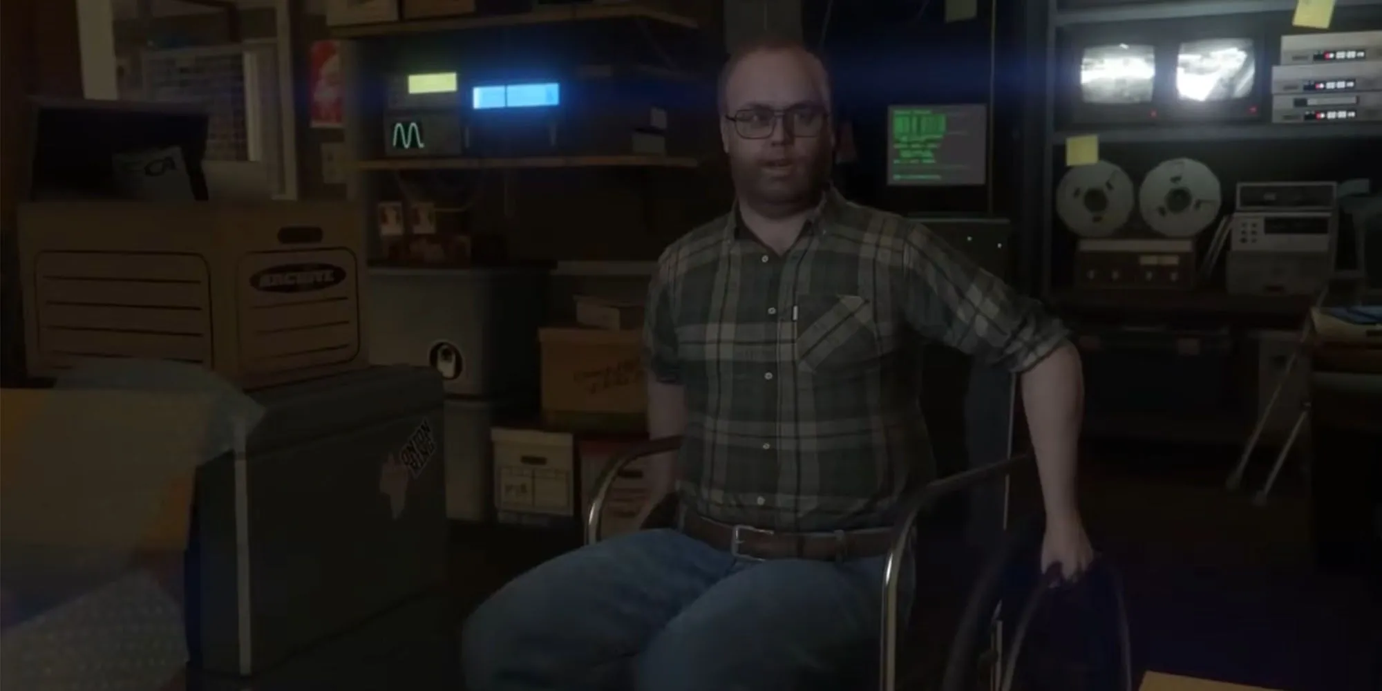 Michael thực hiện nhiệm vụ Friend Request cho Lester trong GTA V