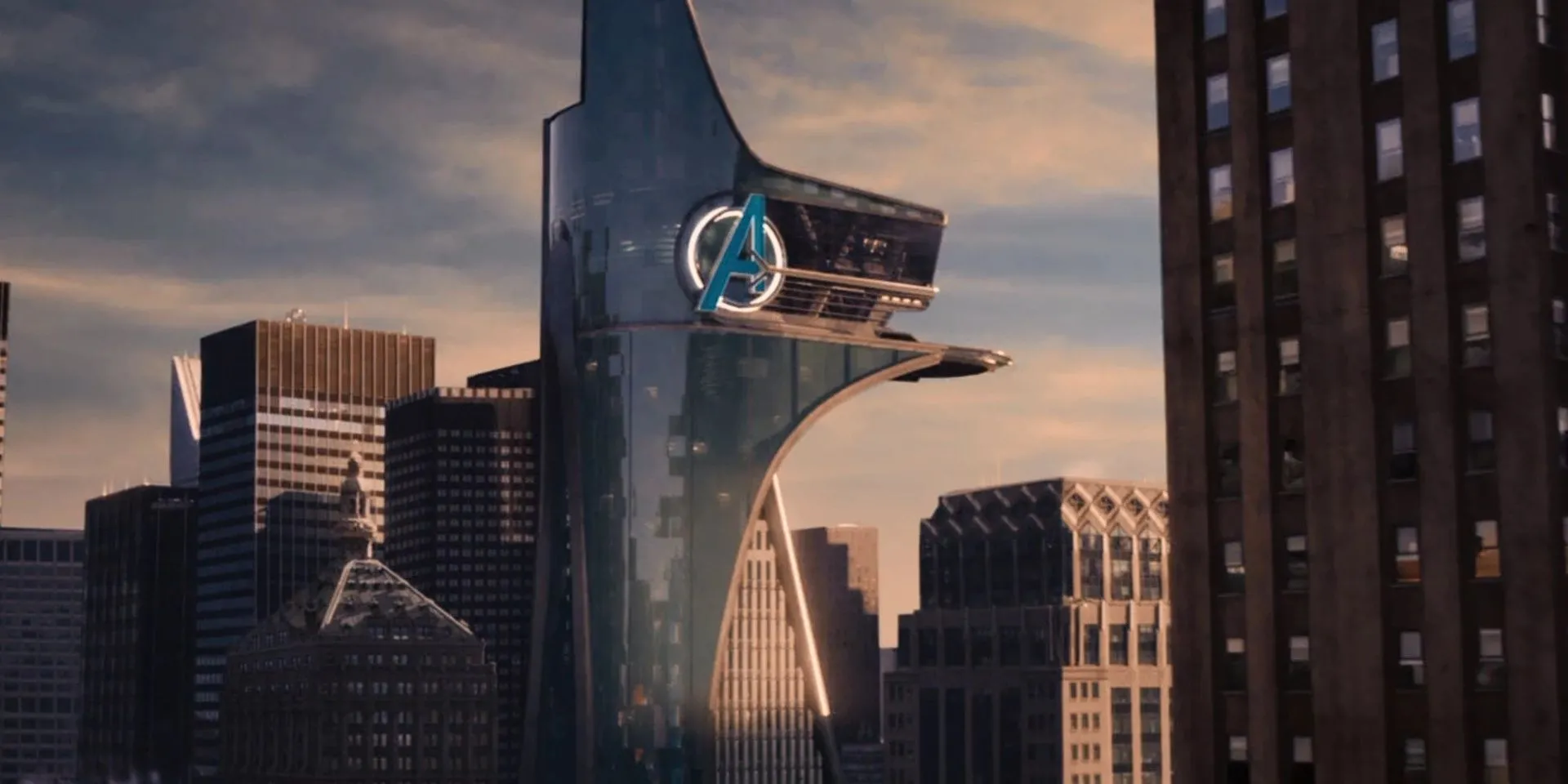 Ngoại thất của Tháp Avengers hùng vĩ trong Avengers: Age of Ultron