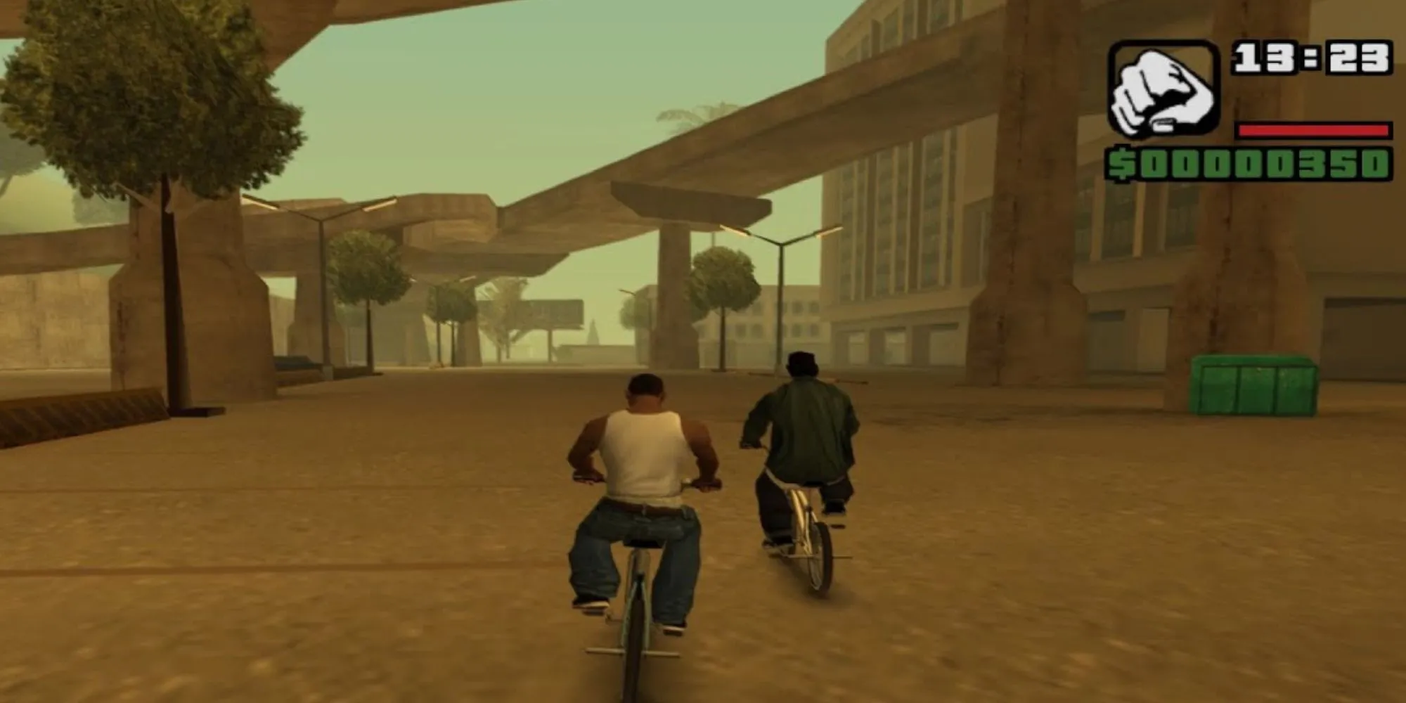 Nhân vật CJ trong Grand Theft Auto San Andreas đứng trước ngôi nhà ở Grove Street