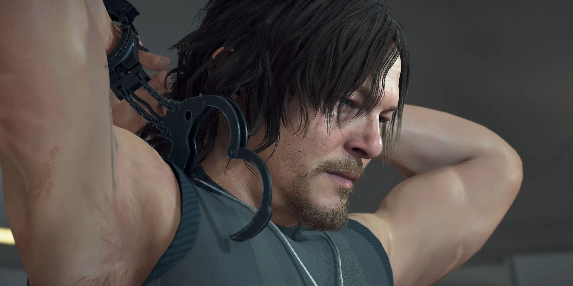 Nhân vật Sam Porter Bridges trong game Death Stranding với vẻ ngoài lấm lem