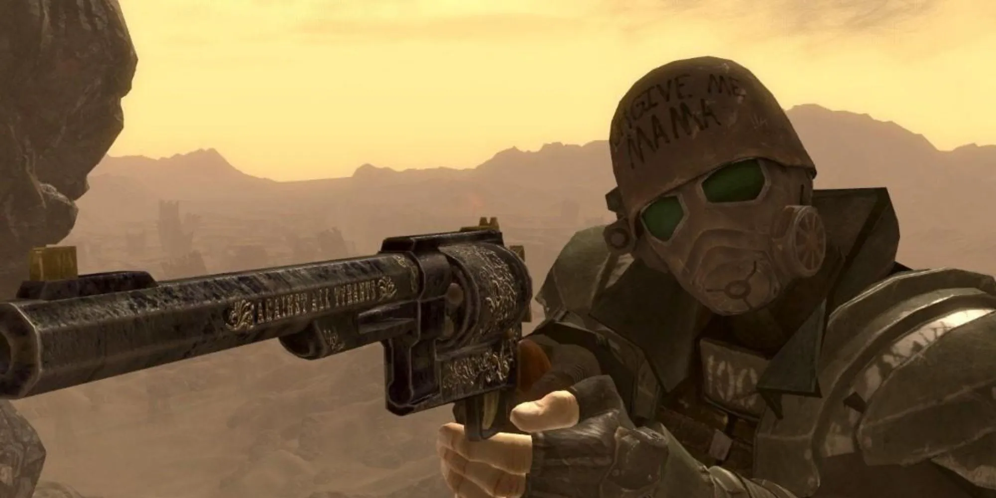 Nhân vật The Courier với bộ giáp NCR Ranger và khẩu súng ngắn trong Fallout: New Vegas, biểu tượng của sự sống còn và lựa chọn trong thế giới hậu tận thế.