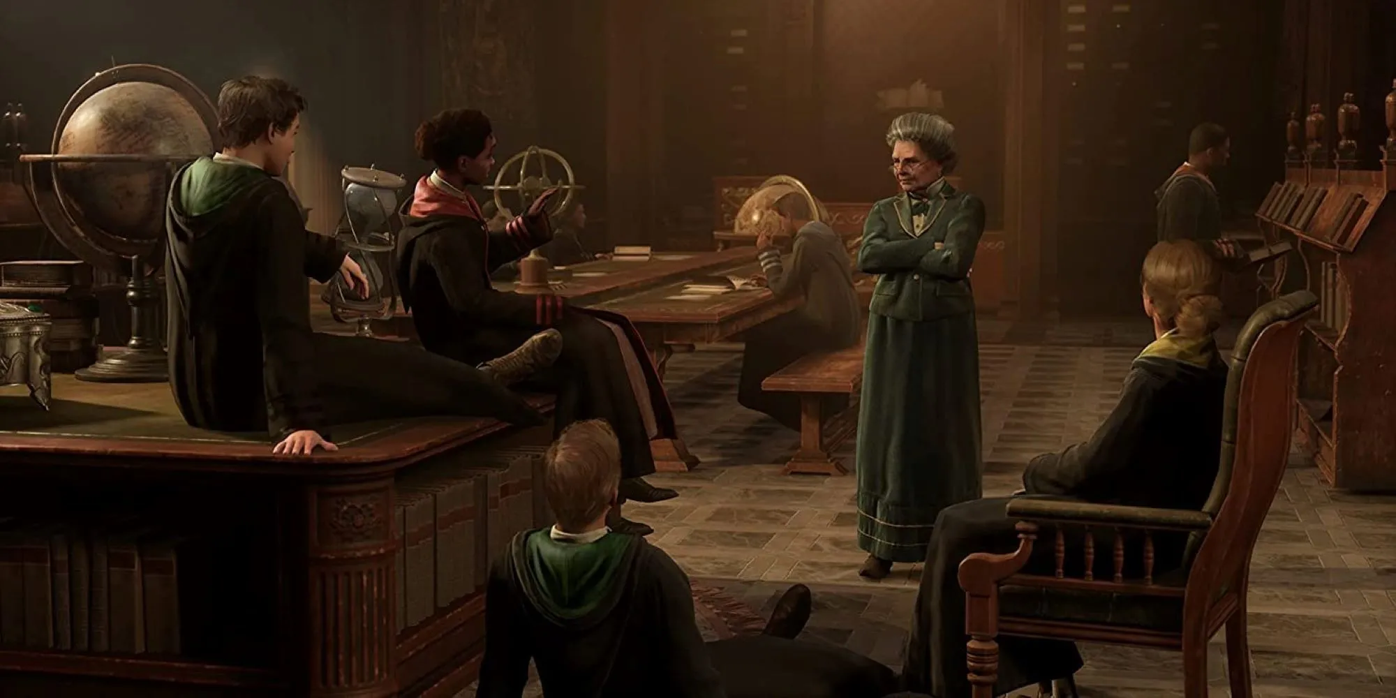 Nhóm học sinh Hogwarts Legacy tập trung lắng nghe thủ thư tại thư viện trường.