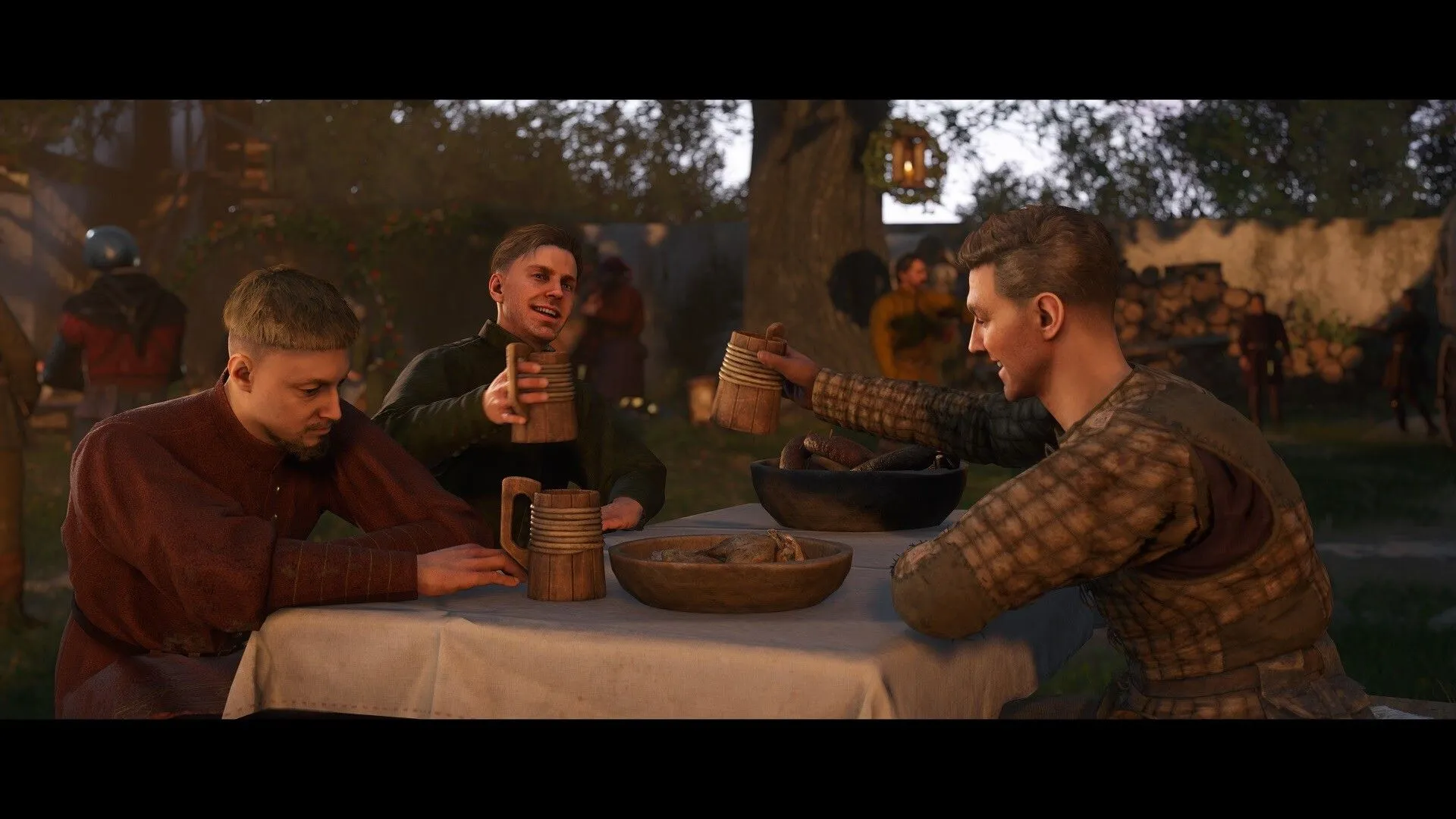 Henry đang tham gia vào một cuộc đấu kiếm trực diện trong Kingdom Come Deliverance 2, thể hiện hệ thống chiến đấu chân thực và phức tạp của trò chơi.
