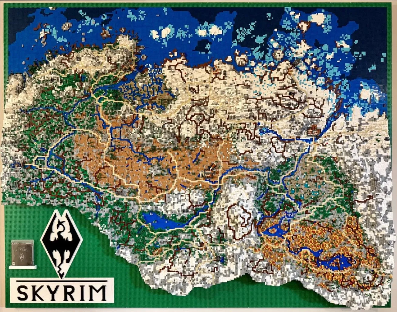 Hình ảnh chi tiết bản đồ The Elder Scrolls 5: Skyrim được tái tạo bằng Lego bởi Ian Roosma