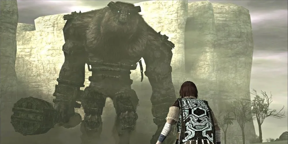 Wander đối mặt với Valus, Colossus đầu tiên, trong Shadow of the Colossus, minh họa cơ chế chiến đấu giải đố độc đáo.